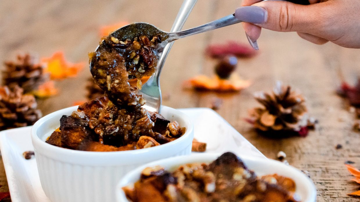 Recipe Caramel Pecan Pumpkin Bread Puddings 4