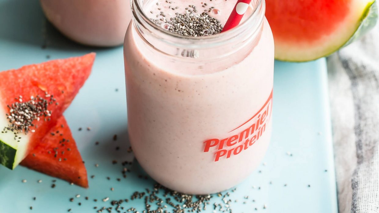 Recipe Watermelon Strawberry Chia Smoothie 3
